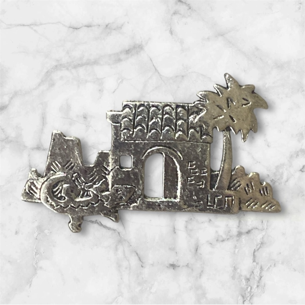 Vintage 1988 JJ Adobe Abode Pewter Brooch